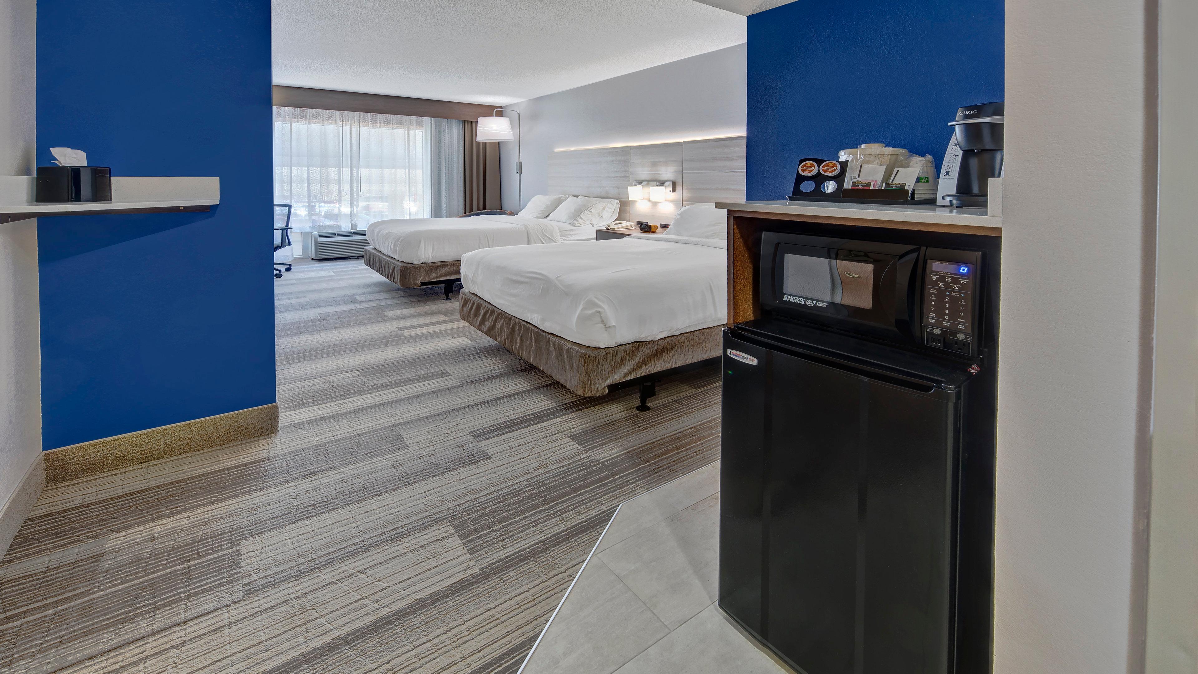 Holiday Inn Express Hotel & Suites London By Ihg Buitenkant foto